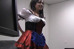 后仰深喉videos少妇